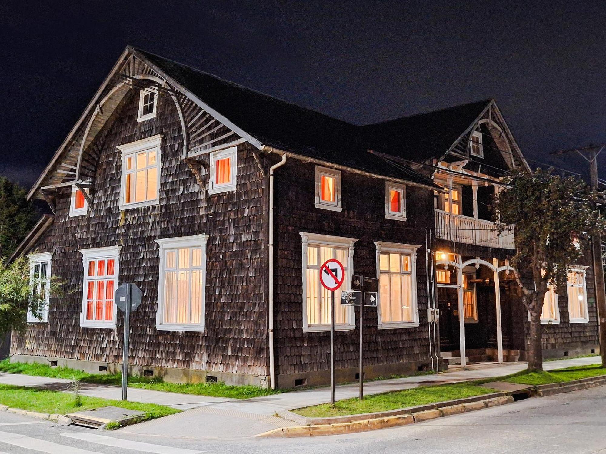 Mapatagonia Hostel Monumento Nacional 푸에르토바라스 외부 사진